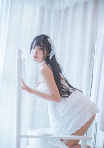 三级电影年轻的母亲