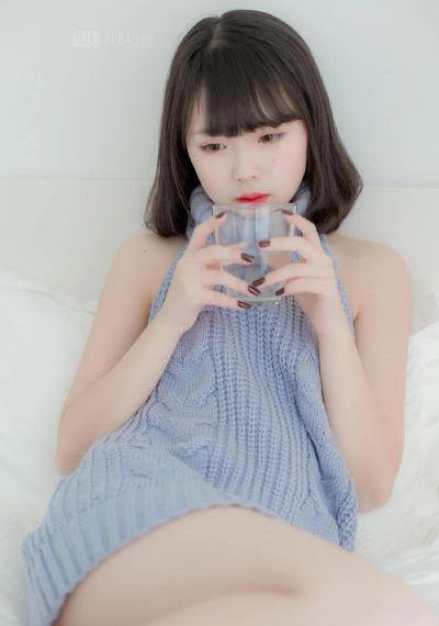 年轻母亲2016