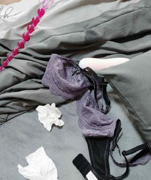 制服诱惑电影在线观看