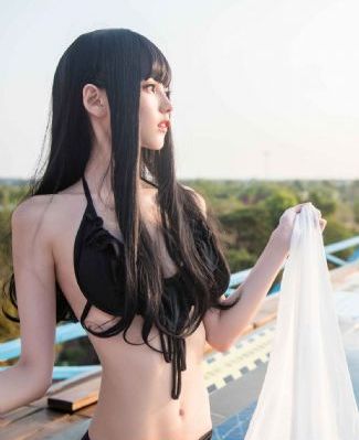 商务旅行女老板同房