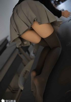 她在丈夫面前被耍了在线观看