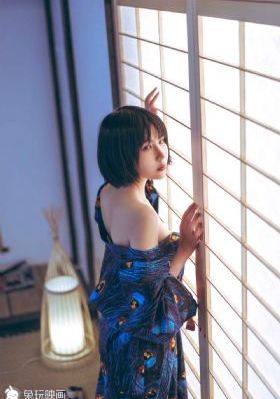 月亮与乳房