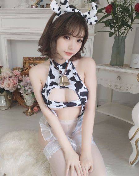 美丽小密桃2中英文字幕