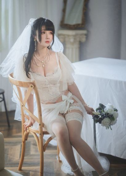 美少女战士第一部国语版在线观看