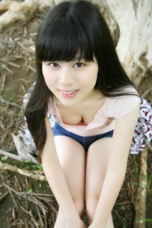 白智英
