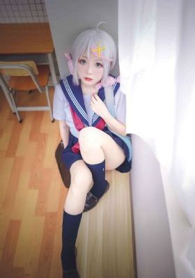 女高中生被c到爽哭视频