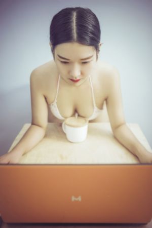 播色网