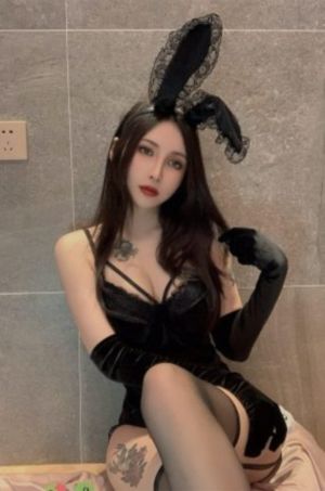 张鲁一