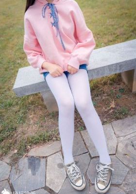 漂亮的岳母在线观看