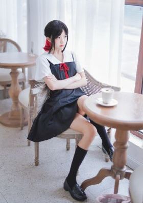 窥视者