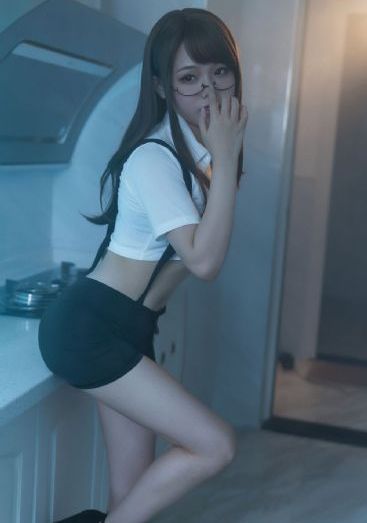 免费久久久