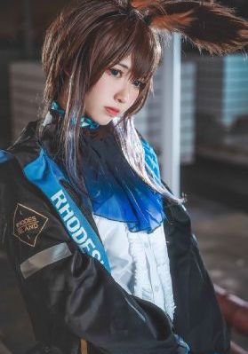 凸轮偷窥女厕所视频